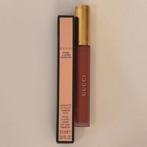 Gucci Transfer-Proof Matte Liquid Lipstick - 203 Mildred Rosewood